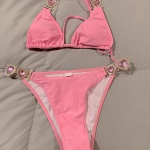 Absolutely adorable sexy bathing suit with jewelry